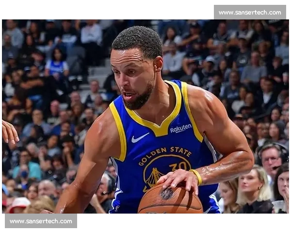 勇士雷霆巅峰对决库里超远三分压哨绝杀震撼全场书写传奇之夜历史