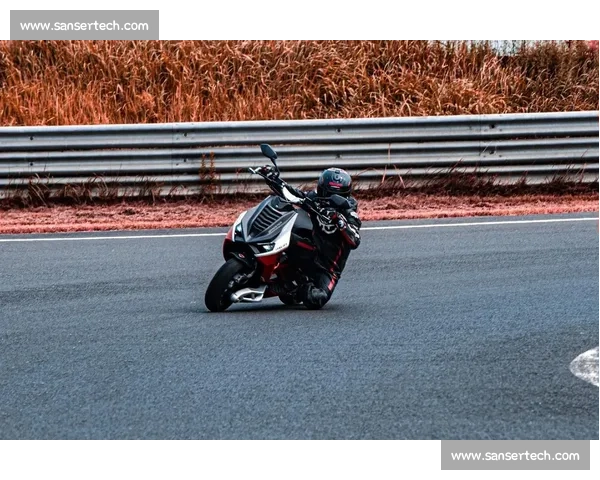 杰特VS全球赛车赛事发展对比分析及未来趋势探讨